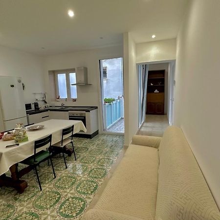 La Casa Di Nonna Celeste Brindisi Bagian luar foto