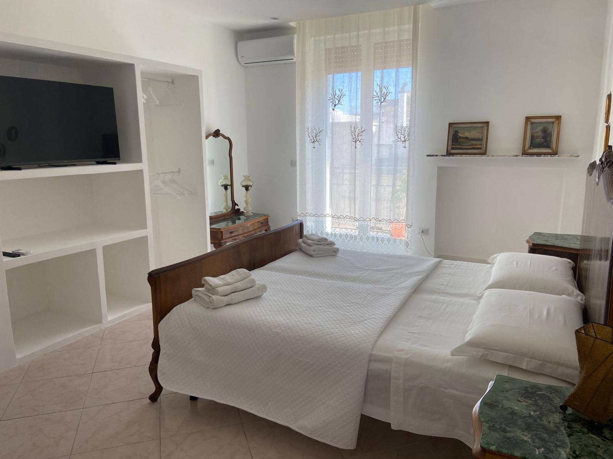 La Casa Di Nonna Celeste Brindisi Bagian luar foto